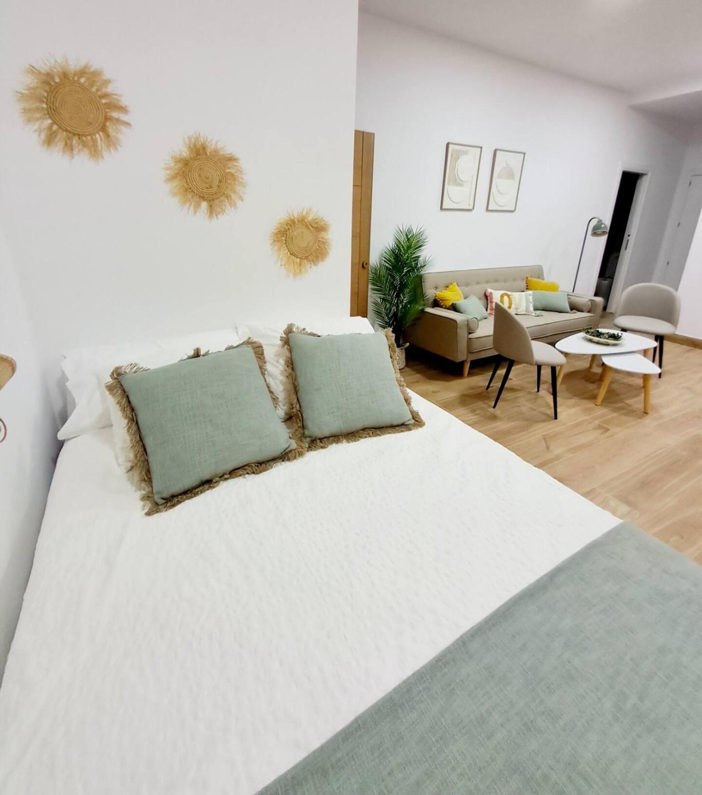 Coffee & Calm Triana Apartment 塞维利亚 外观 照片
